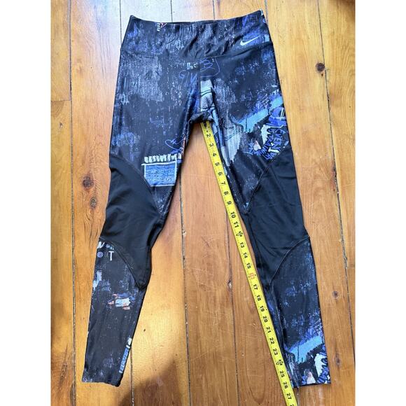 Nike Power Training Day Leggings With Mesh Panels Swoosh Graffiti Print Size M - Picture 4 of 6